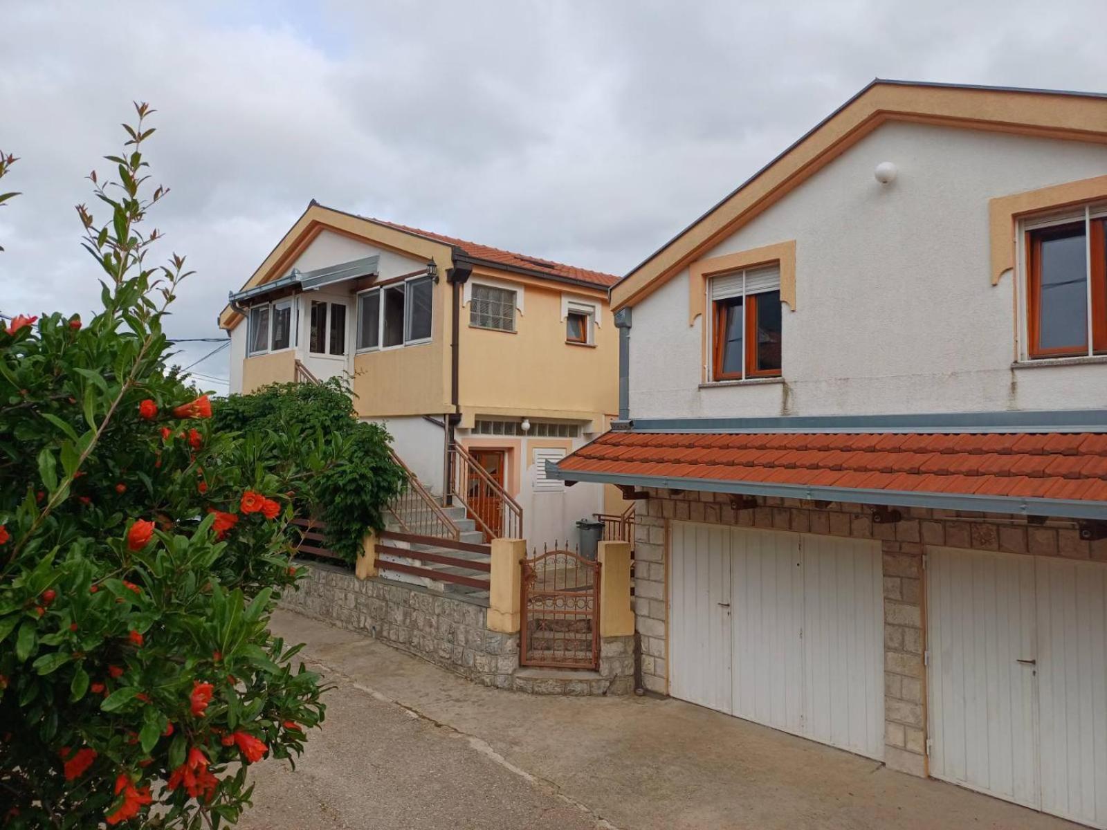 Apartments For Friends Trebinje Bagian luar foto