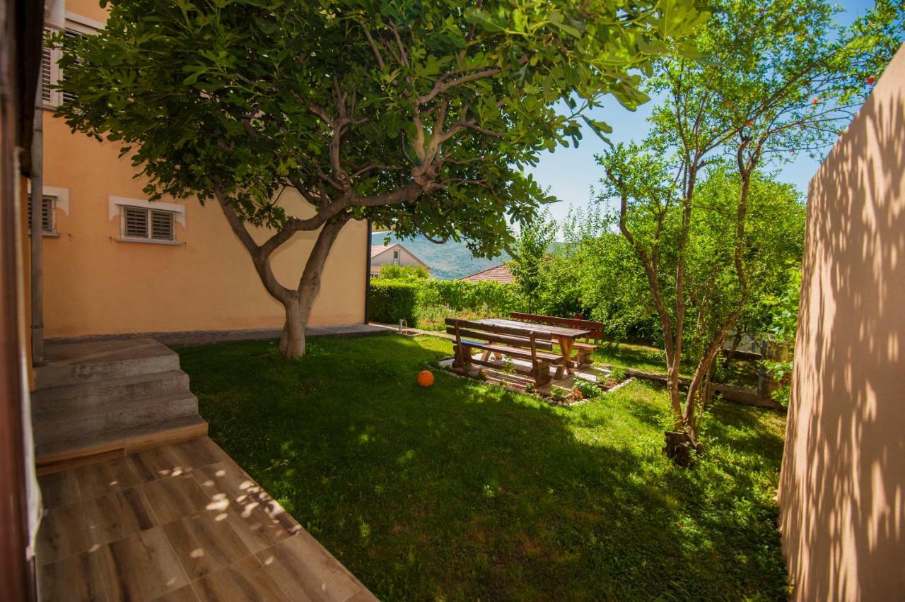 Apartments For Friends Trebinje Bagian luar foto